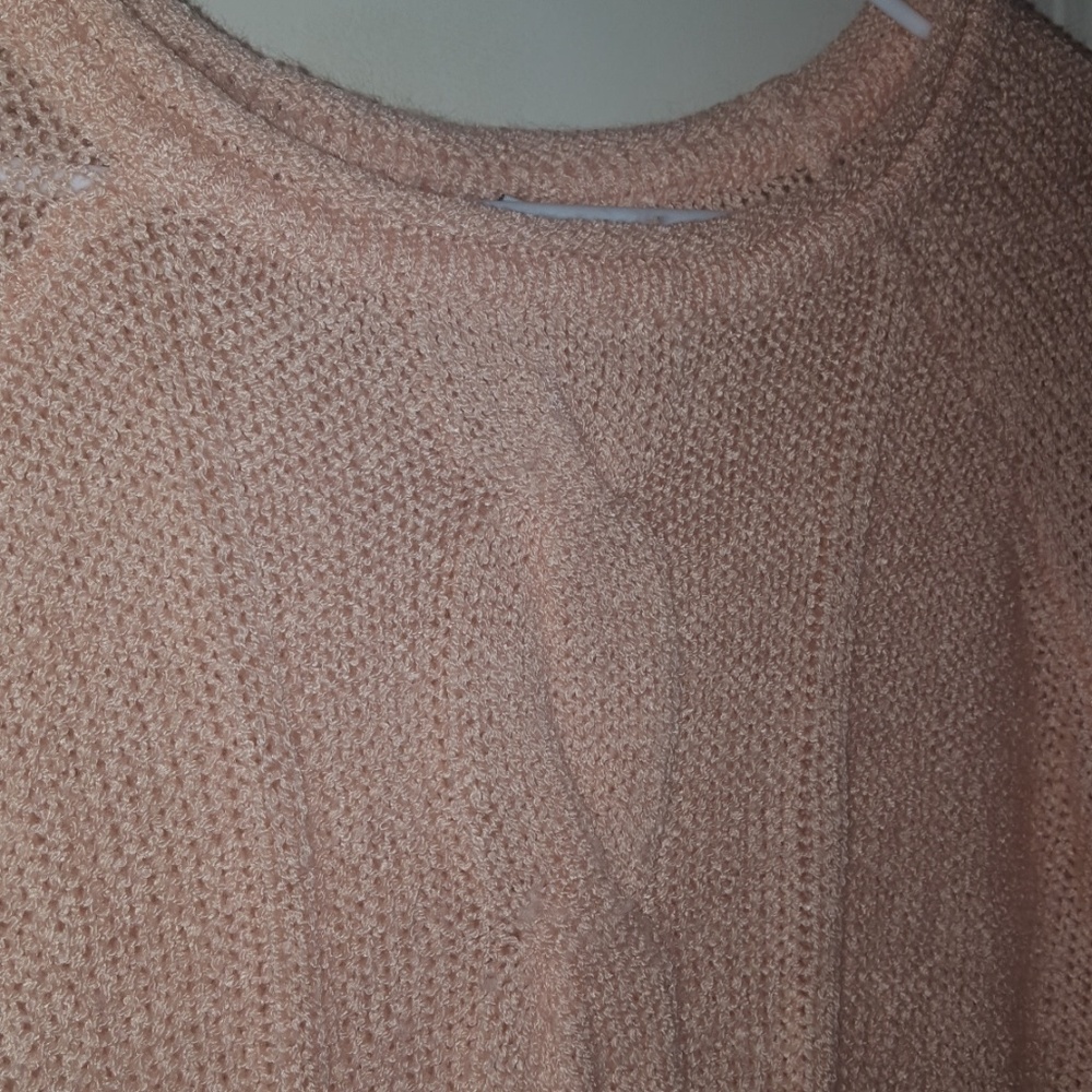 Pink sweater - Picture 2 of 2